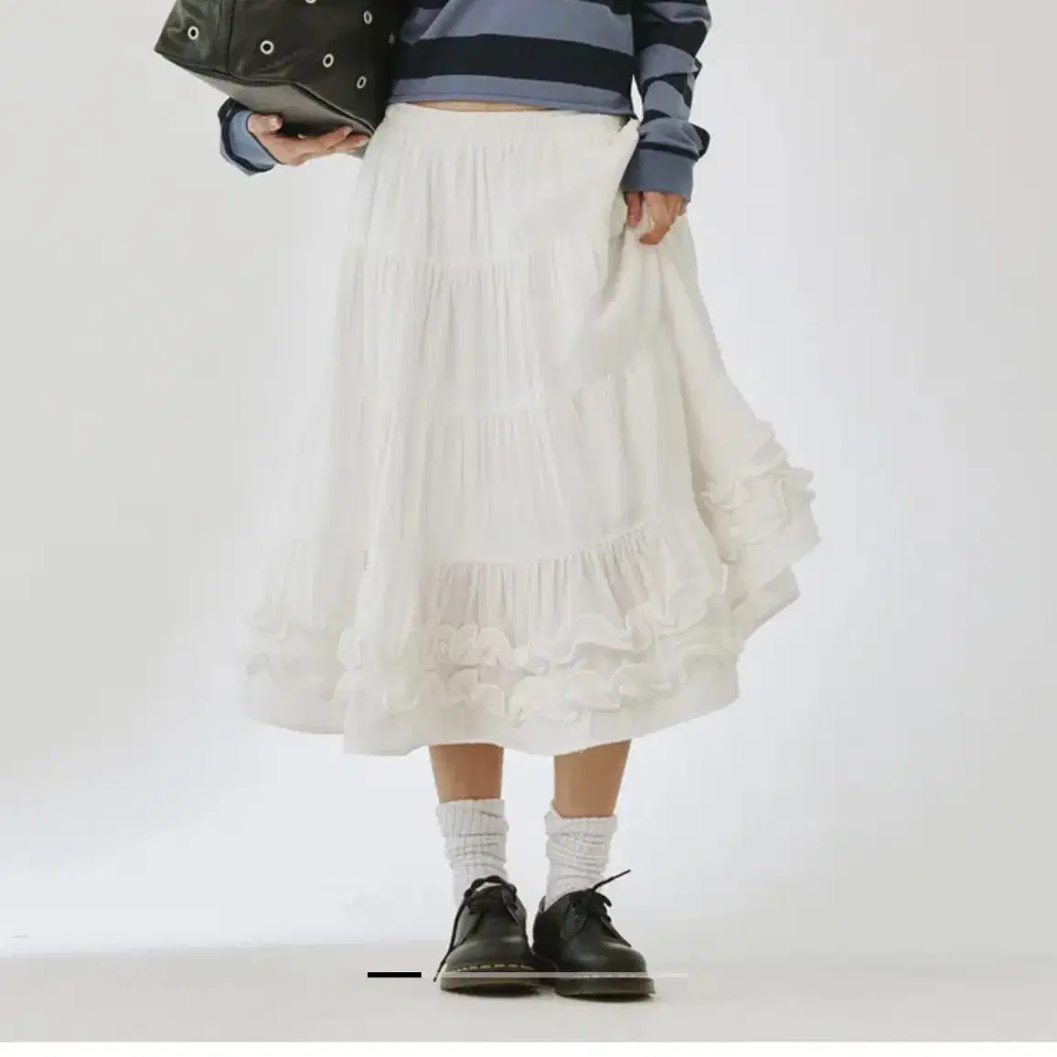 スカート [PLZPROJECT] MIDDLE FRILL SKIRT Please Project Frill Middle Skirt on Bunjang Global Site.