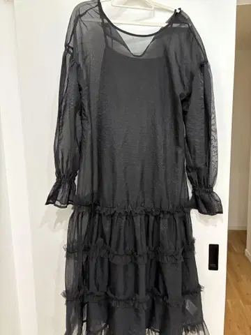 주멜레 jumelletulle 레이어드 OP 블랙