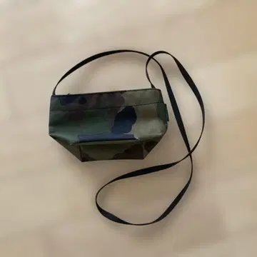 Herve Chapelier 카모 무늬 숄더백 xs