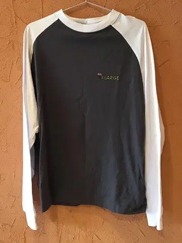 새상품급 엑스라지 X-LARGE 래글런 티셔츠 롱T 긴팔 M