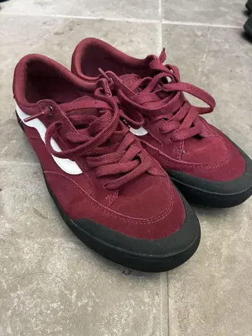 Vans Pro 버건디 스니커즈