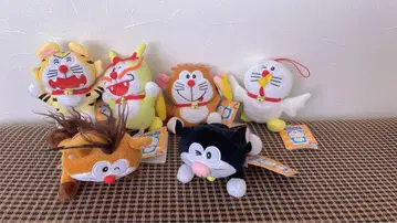 도라에몽 띠 봉제 인형