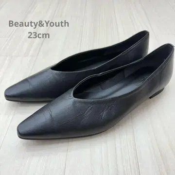 뷰티 앤 유스 V 컷 가죽 플랫 슈즈 23cm