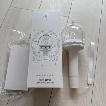 FRUITS ZIPPER 공식 팬 라이트 화이트