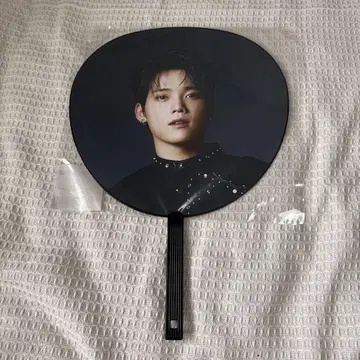 INI 기무라 마사야 XQUARE 부채