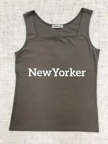 New Yorker 슬리브리스 탑 M 새상품급