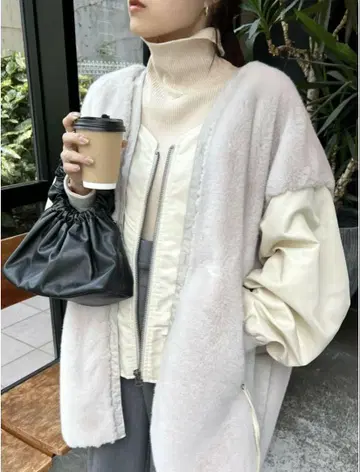 차오패닉 티피 에신타 퍼 절개 자켓