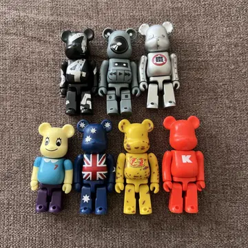 BE@RBRICK 베어브릭 (연대 불명)