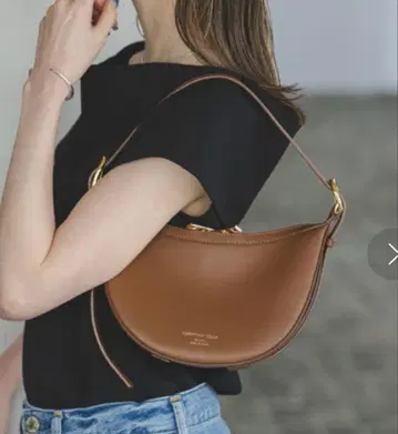 CHRISTIAN VILLA/크리스천 빌라 HOBO BAG