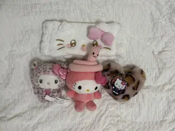 헬로키티 레오파드 무늬 세트