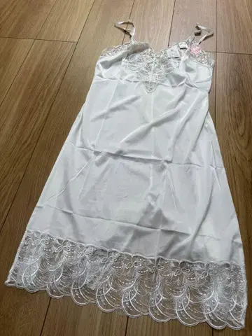 새상품 택 포함 와코루 페티코트 이너 원피스