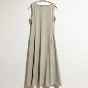 유니클로 울트라 스트레치 에어리즘 원피스 베이지 L