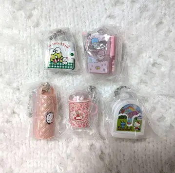 산리오 캐릭터즈 레트로 미니어처 참 2개