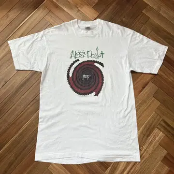 90s 빈티지 앨리스 도넛 티셔츠 올텐