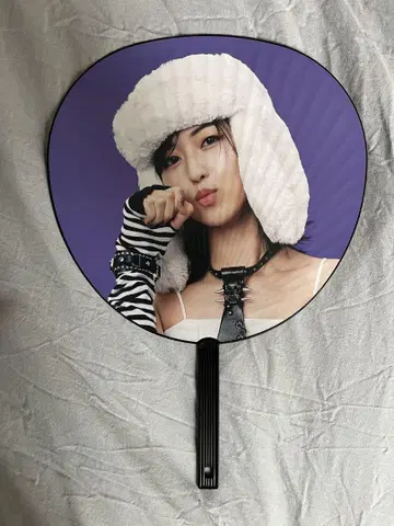 IS:SUE YUUKI 다나카 유키 부채