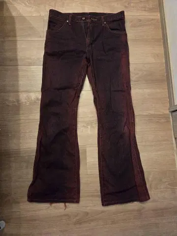 다크 레드 부츠 컷 데님 wrangler