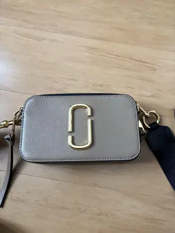 MARCJacobs 베이지 합성 피혁 숄더백
