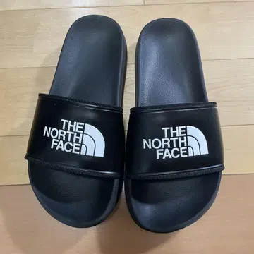 노스페이스 블랙 샌들