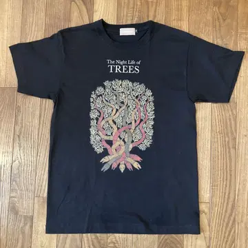 tara BOOKS 티셔츠