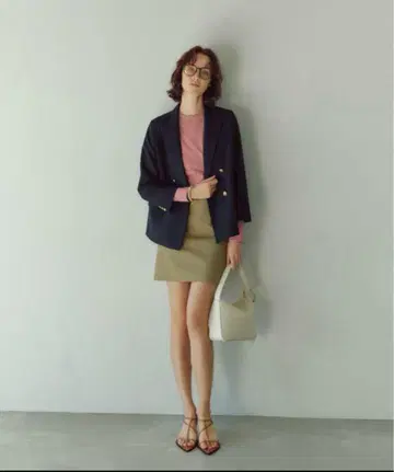 미라 오웬 치노 더블 허리 디자인 미니 스커트