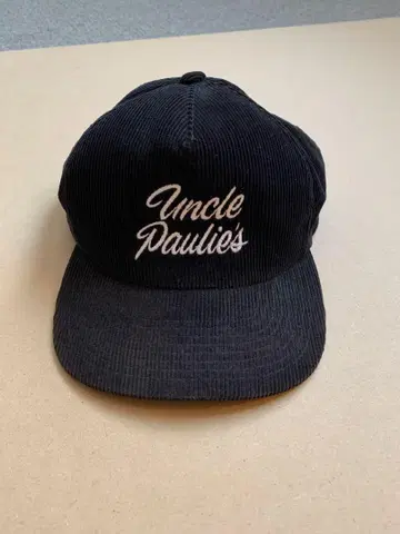 Uncle Paulie's 코듀로이 캡