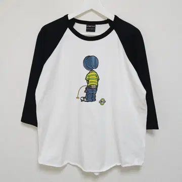 L 90s BLUNT SKATEBOARDS 오줌싸개 래글런 티셔츠