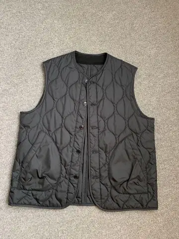SOPHNET. XL 다운 베스트 퀼팅 블랙