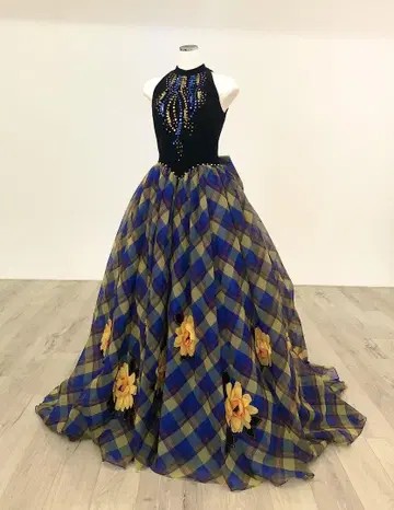 체크 무늬 컬러 드레스