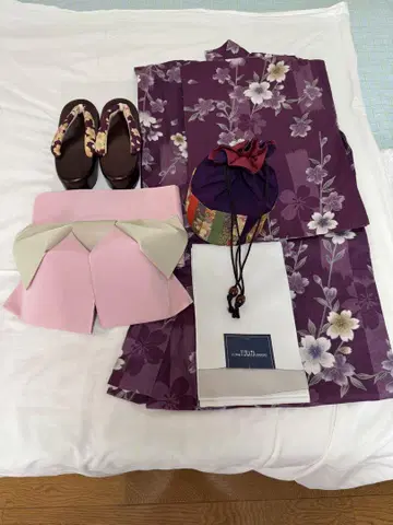anan 보라색 꽃무늬 유카타, 오비, 일본 나막신, 잡화 세트