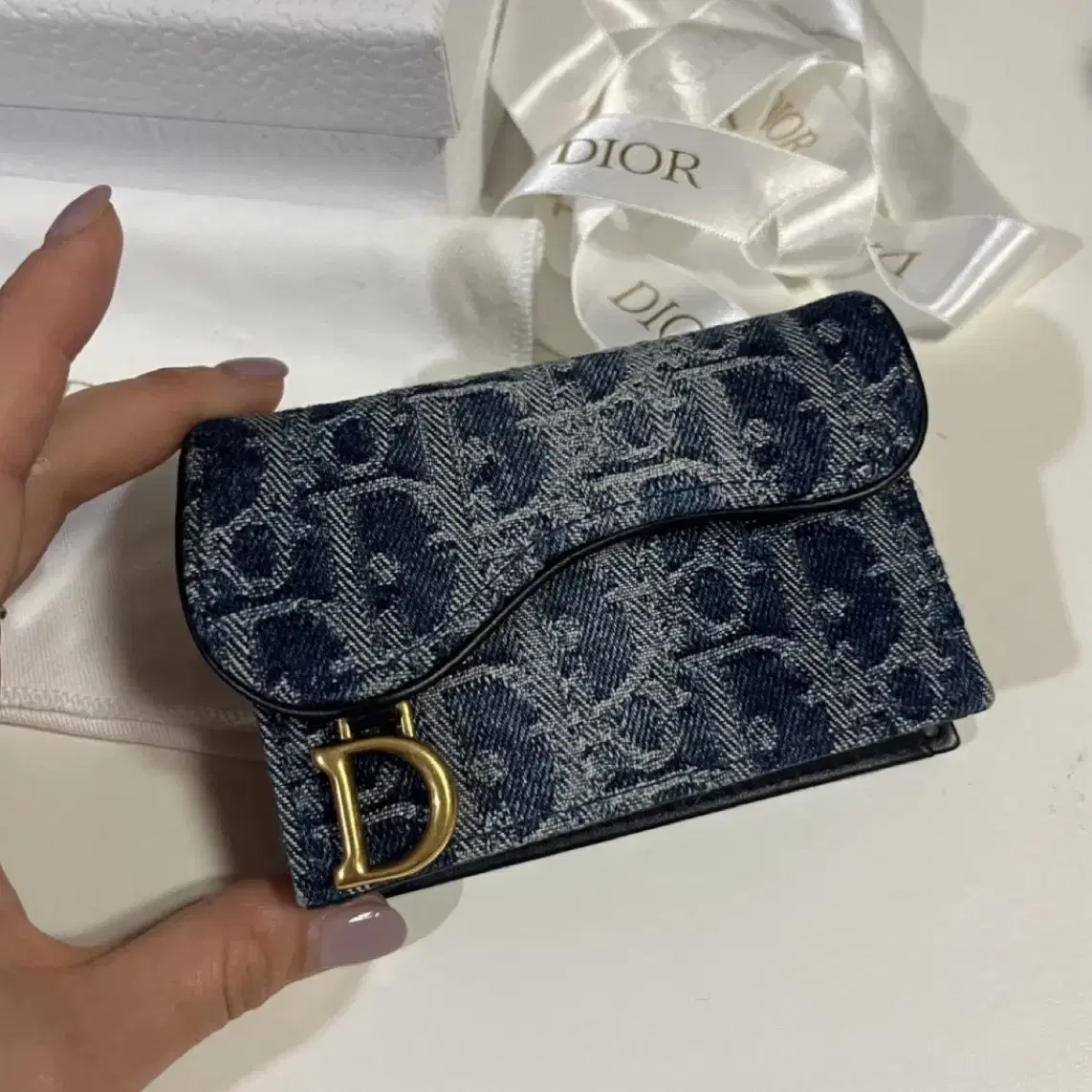 DIOR | 디올 Dior Denim Saddle Bloom Card Wallet on Bunjang