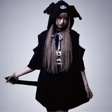 CIVARIZE 쿠로미 커팅 반팔 후드티