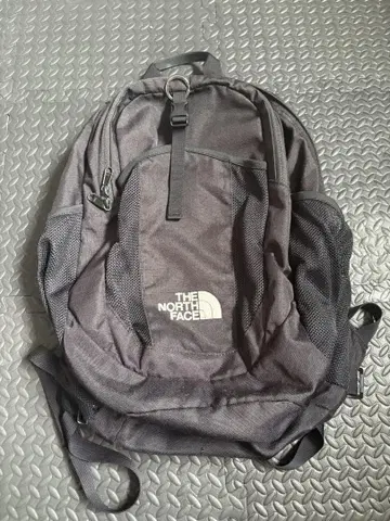 THE NORTH FACE 블랙 백팩
