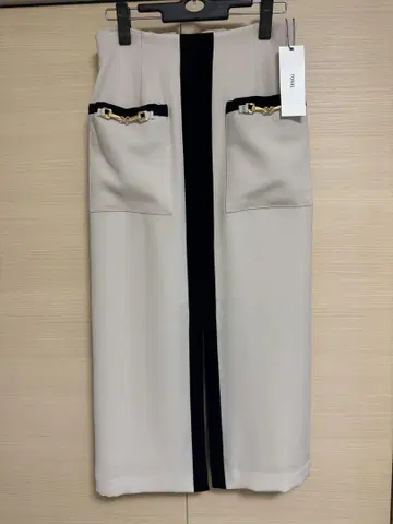 TONAL 더블 크로스 비트 포켓 타이트 스커트