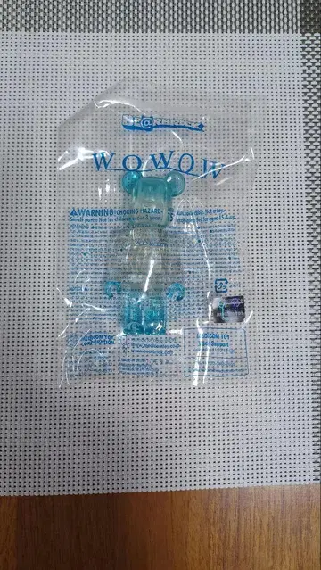 미개봉 새상품 BE@RBRICK WOWOW 베어브릭