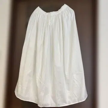 나카가와 마사시치 상점 화이트 개더 스커트 미사용