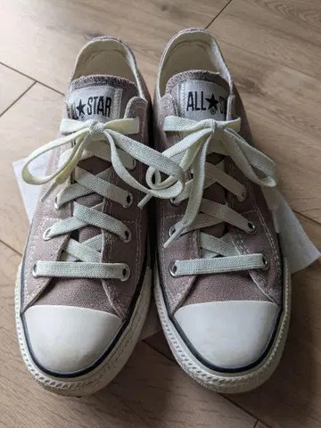 CONVERSE ALL STAR 베이지 로우 컷 스니커즈