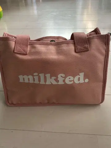 milkfed. 핑크 토트백
