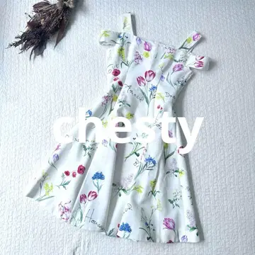 [택 포함 새상품] chesty 원피스 드레스 꽃무늬 플레어 오휘