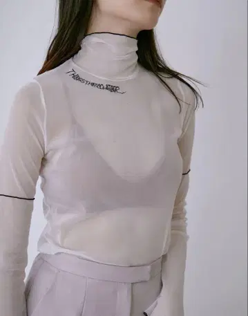 중요한 것들 싱스더트마터 튤 탑스
