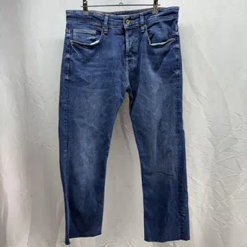 & GUESS 부츠 컷 데님 데님 블루