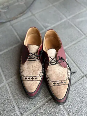 조지 콕스 레이스업 슈즈 베이지와 빨간색 uk8