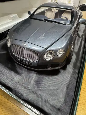 BENTLEY 콘티넨탈 GT 미니카 1/18 미니 챔프스