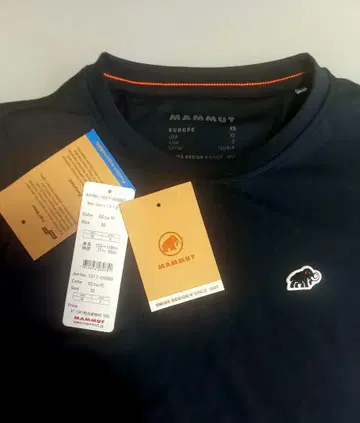 MAMMUT 반팔 티셔츠 S