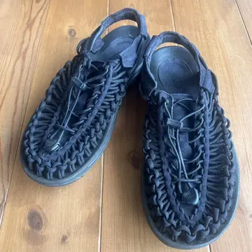 KEEN 유니크 24cm 블랙