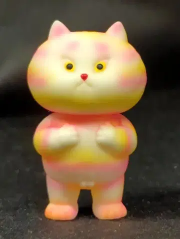 MEDICOMTOY VAG 시리즈 29 후테코네코 핑크/노랑