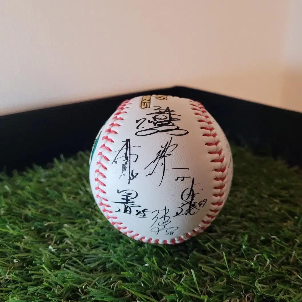 Small size) 2003 Fukuoka Hawks Championship Commemorative
