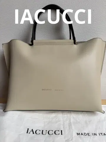IACUCCI 베이지 가죽 핸드백 토트백