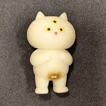 MEDICOMTOY VAG 시리즈 32.5 후테코네코 축광
