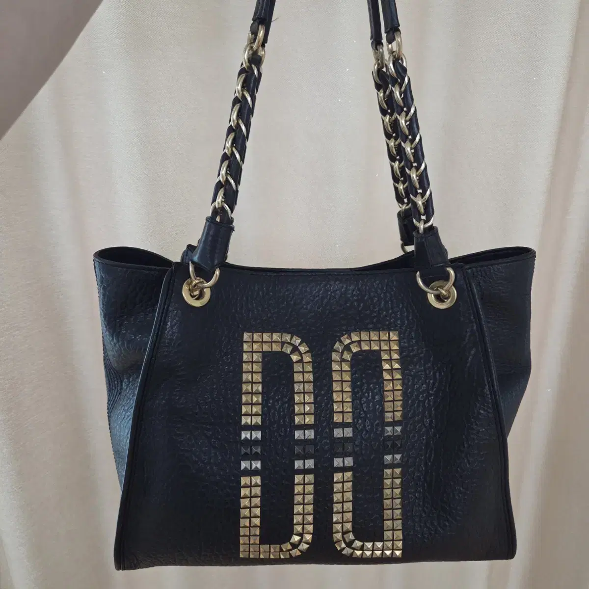 DAKS | 닥스 Daks Black Studded Shoulder Bag on Bunjang
