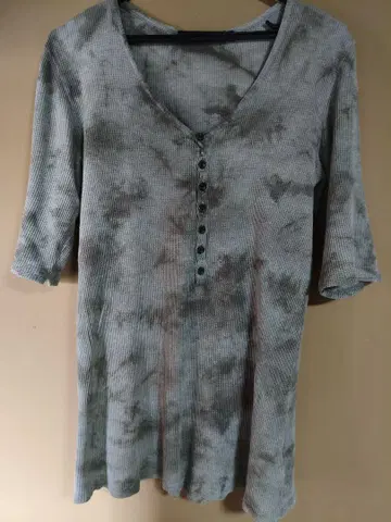 FUGA 헨리넥 티셔츠 size46